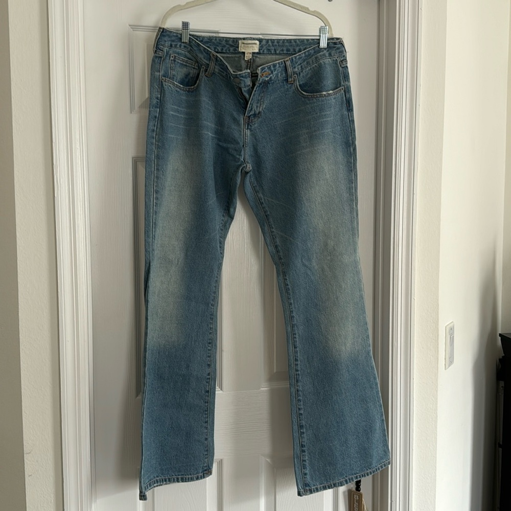 Abercrombie Low Rise Vintage Flare Jean
